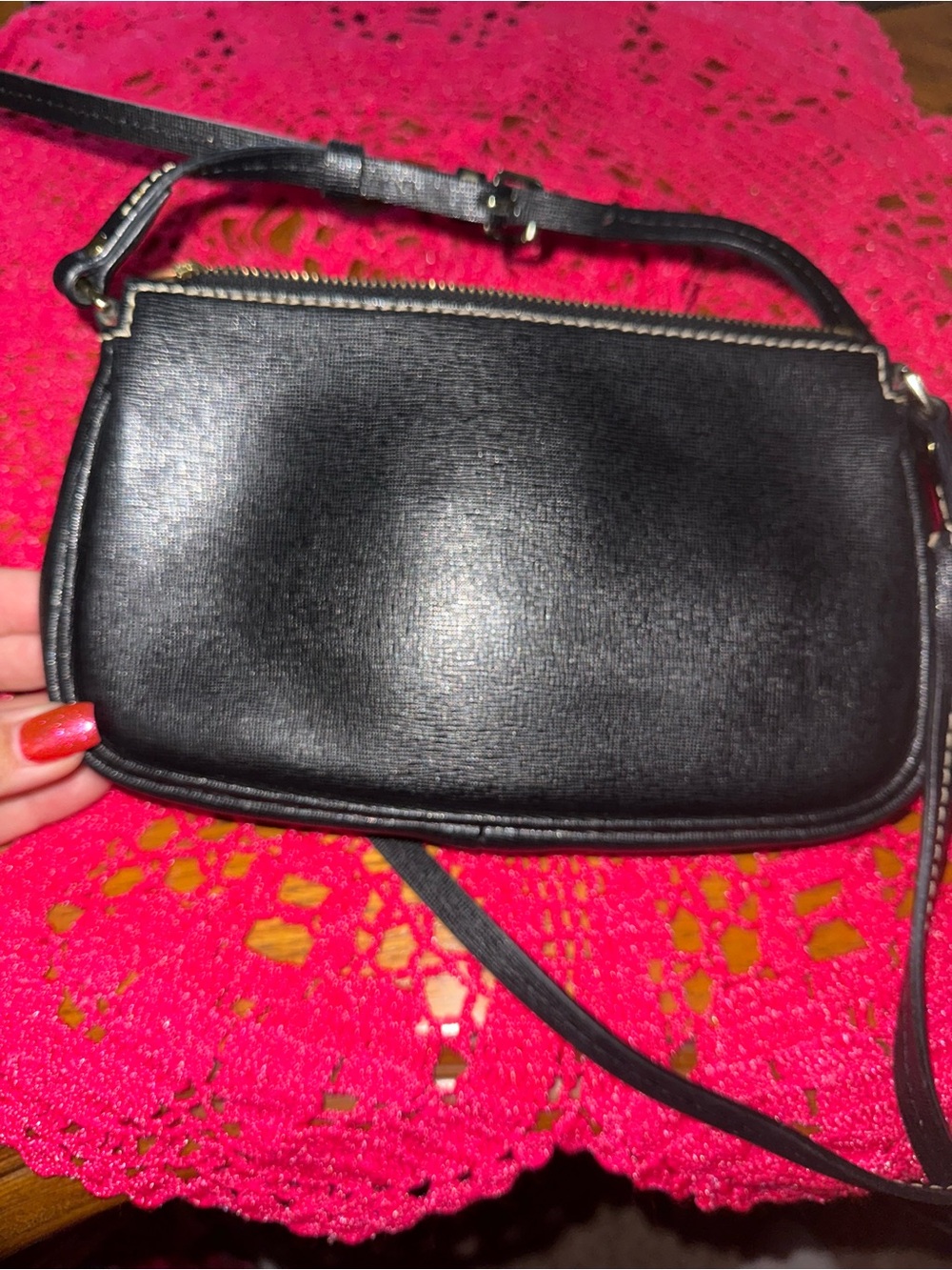 Dooney & Bourke - Picture 6 of 7